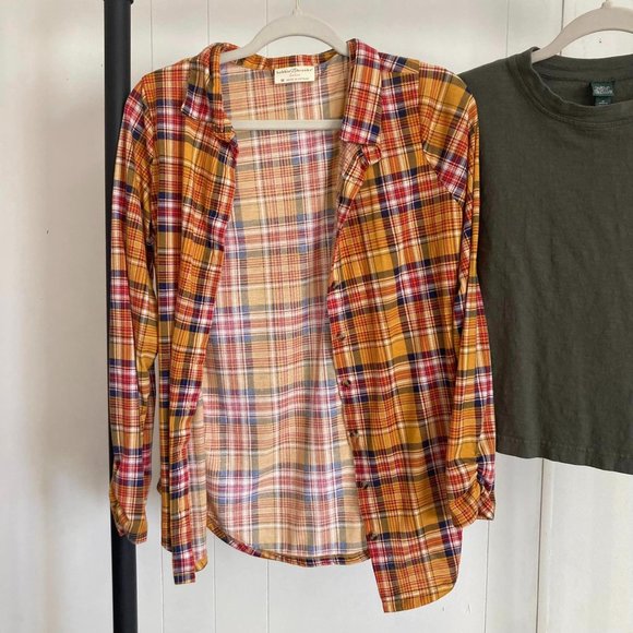 Women's Not So Mystery Box Size Medium #12 - Picture 4 of 16